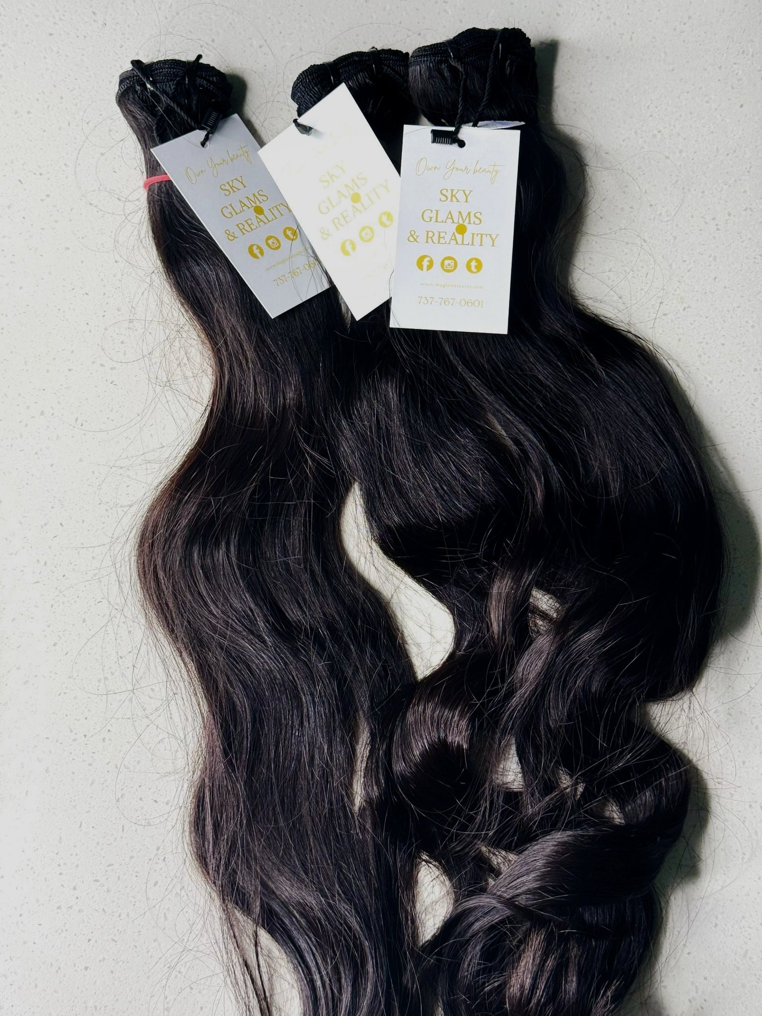 Bundle Silk Reality (Straight)  Starting at: $555 (24” + 26” + 28”)